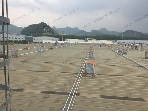 機(jī)械製造車(chē)間降溫方案,機(jī)械車(chē)間降溫解決方案,瑞泰風(fēng),柳工